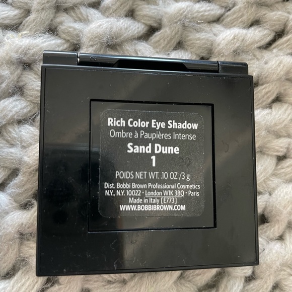 BOBBI BROWN Rich Color Eyeshadow in SAND DUNE -NEW W/O BOX (1) - Picture 3 of 4